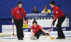 天博:中国女子冰壶队世锦赛夺铜直通冬奥会